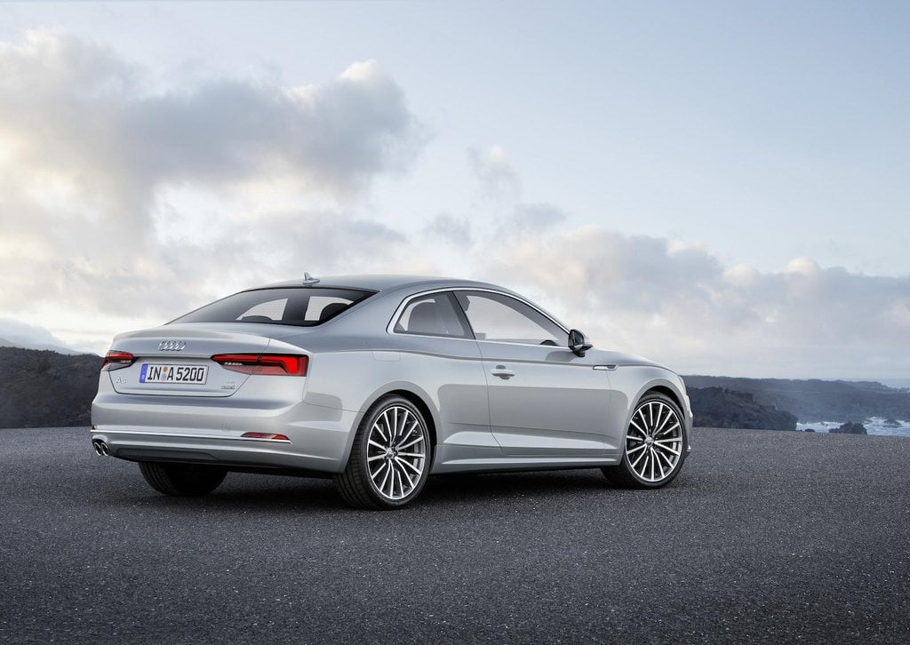 2011-01-audi-a5-coupc3a9.jpg