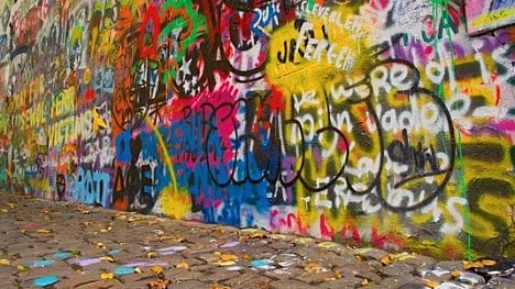 Náhledový obrázek - Praha 3 nechá odstraňovat graffiti. Vyhlásí veřejnou zakázku za 28 milionů