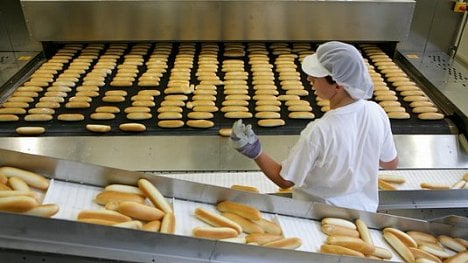 Náhledový obrázek - Babišovi hrozí za pohlcení slovenských pekáren rekordní pokuta 16,7 miliardy