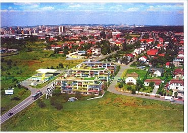 Koupený investiční pozemek společností TESLA investiční společnost v Praze 4. (04/2021)