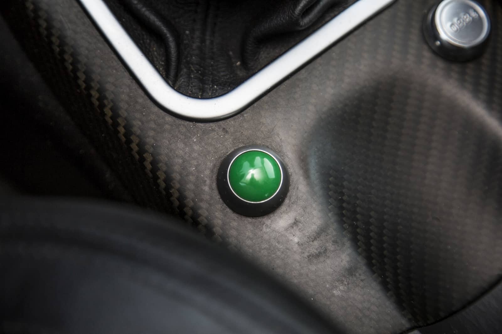 2019-11-FordFocusRS027.jpg