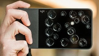 Light L16