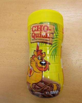 PENNY CHO-Quick instantní kakaový nápoj 10 vitamínů + vápník. Kategorie: Falšované potraviny. Nevyhovující parametr: vitamin B2. Výrobek obsahoval méně vitamínu B2, než bylo uvedeno na obale výrobku. Spotřebitel tak byl uváděn v omyl. Vyrobeno v Polsku pro: PENNY Market s.r.o.