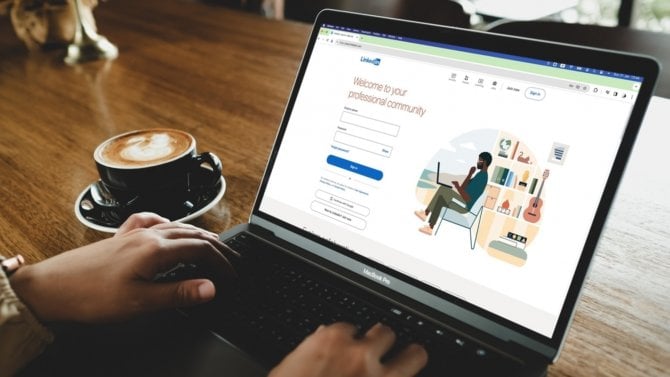 Přihlašování na sociální síť LinkedIn