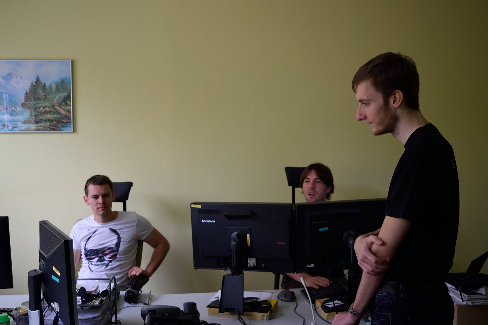 Tak tohle ten assemblerovský kód dělá! Obrazovka se neukáže ať se to dá použít i příště.