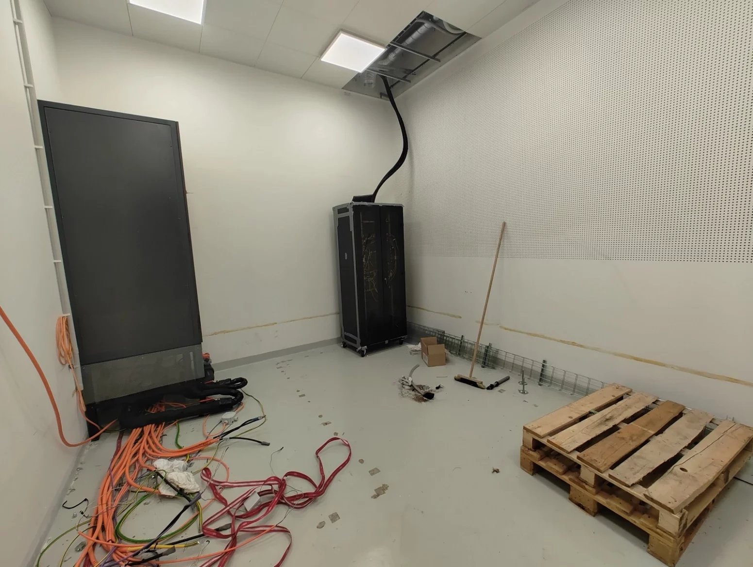 Místnost pro první český kvantový počítač na IT4Innovations v Ostravě