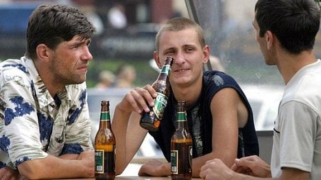 Náhledový obrázek - V Rusku chtějí vyhlásit pivo za nealkoholický nápoj. Pivovary jsou nadšené, poslanci v šoku