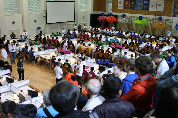 ICPC finále Varšava 2012