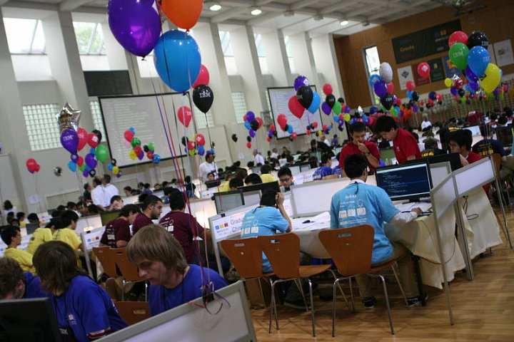 ICPC finále Varšava 2012