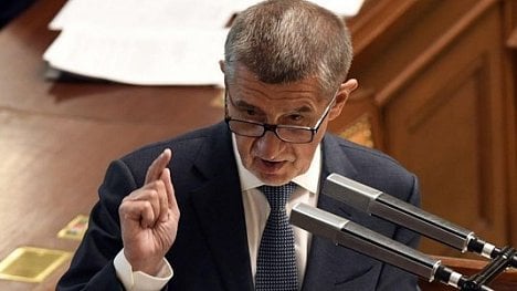 Náhledový obrázek - Babiš: Rozhodnutí Ústavního soudu o restitucích respektujeme, příjmy se ale mají danit