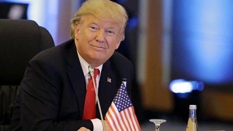 Náhledový obrázek - Trumpův úspěch: americký Senát schválil daňovou reformu