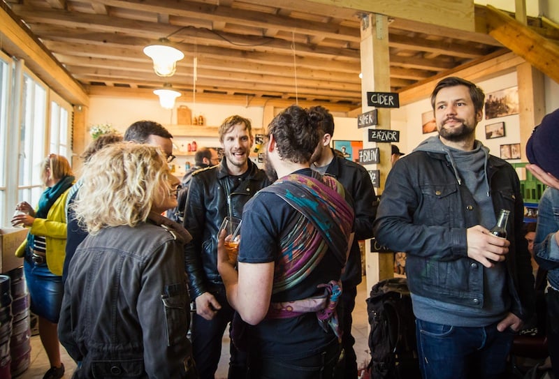 Cidery, nealkoholická piva a limonády od F. H. Pragera