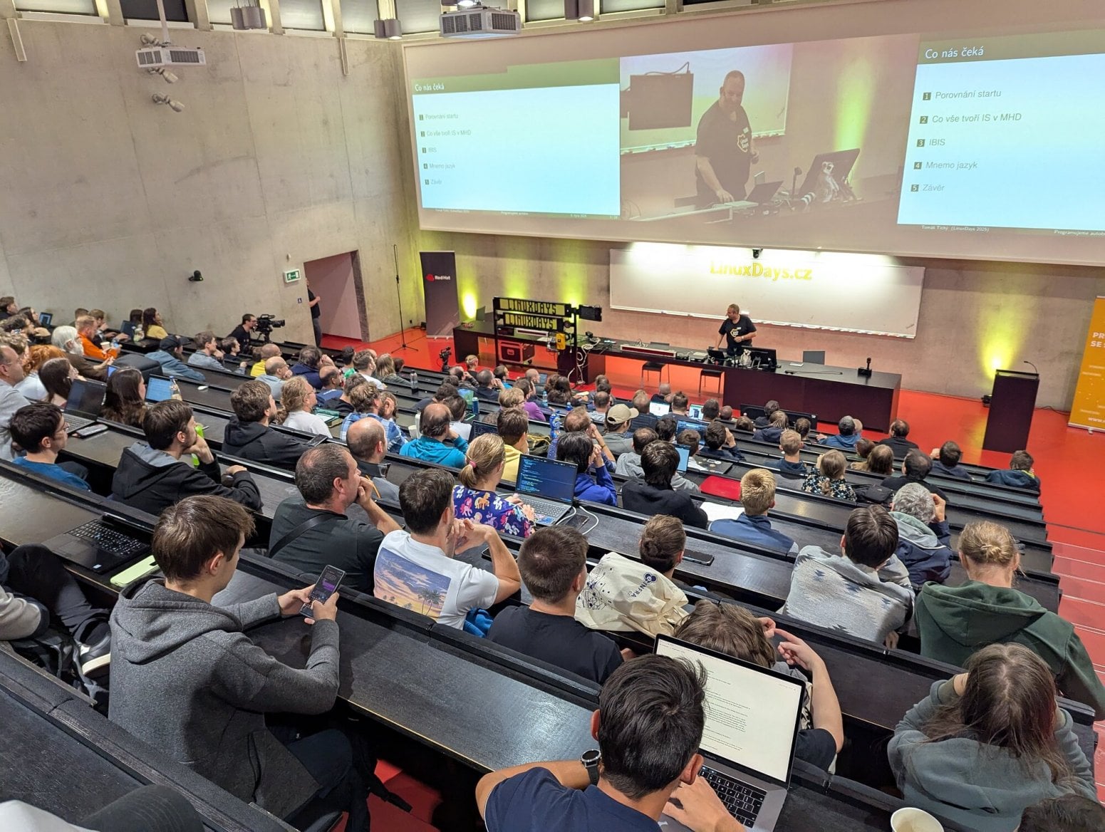 LinuxDays 2025 neděle