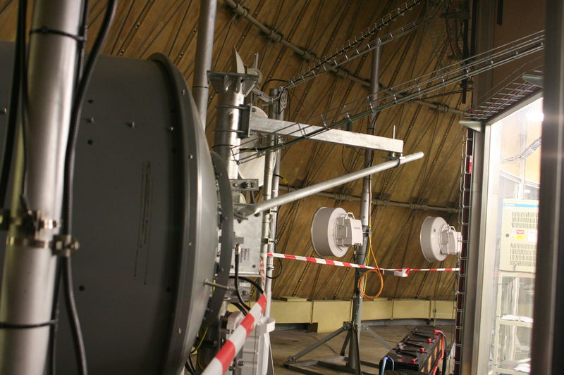 Hotel a vysílač Ještěd