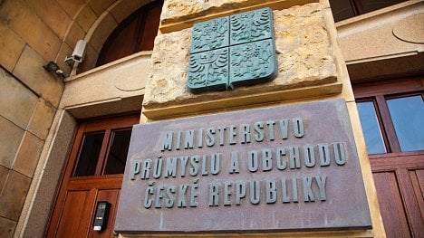 Státní úřady pokročily v nasazení IPv6 a DNSSEC, najdou se ale lajdáci