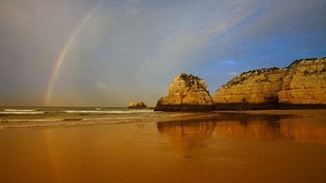 Náhledový obrázek - Algarve: Pláže, pro které půjdete až na kraj Evropy