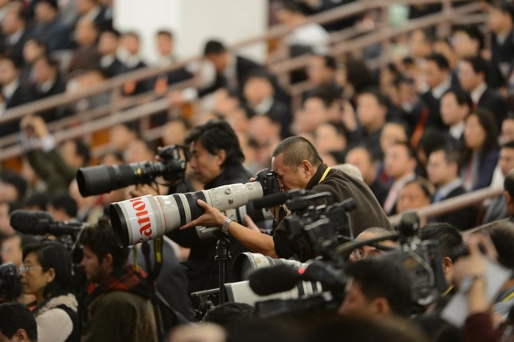 2017-02-rudc3a9-legitky-pc49bticc3adpc3a9-hvc49bzdy-a-tisc3adce-