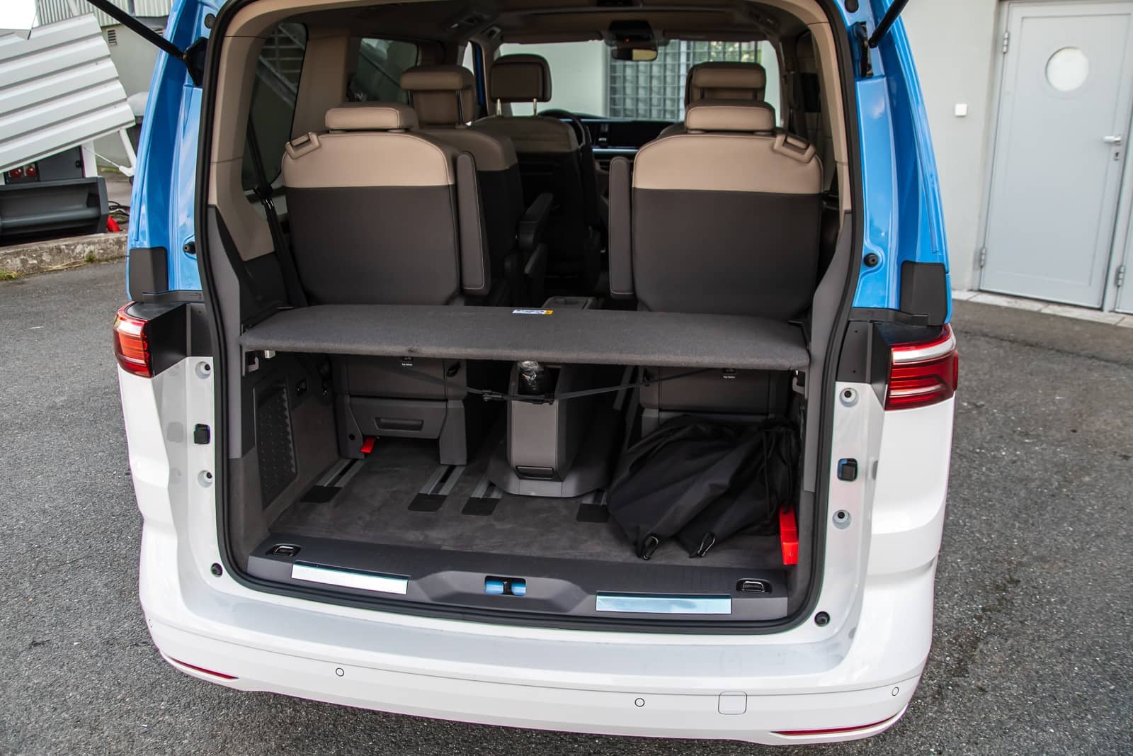 2022-05-vw-multivan-31.jpg