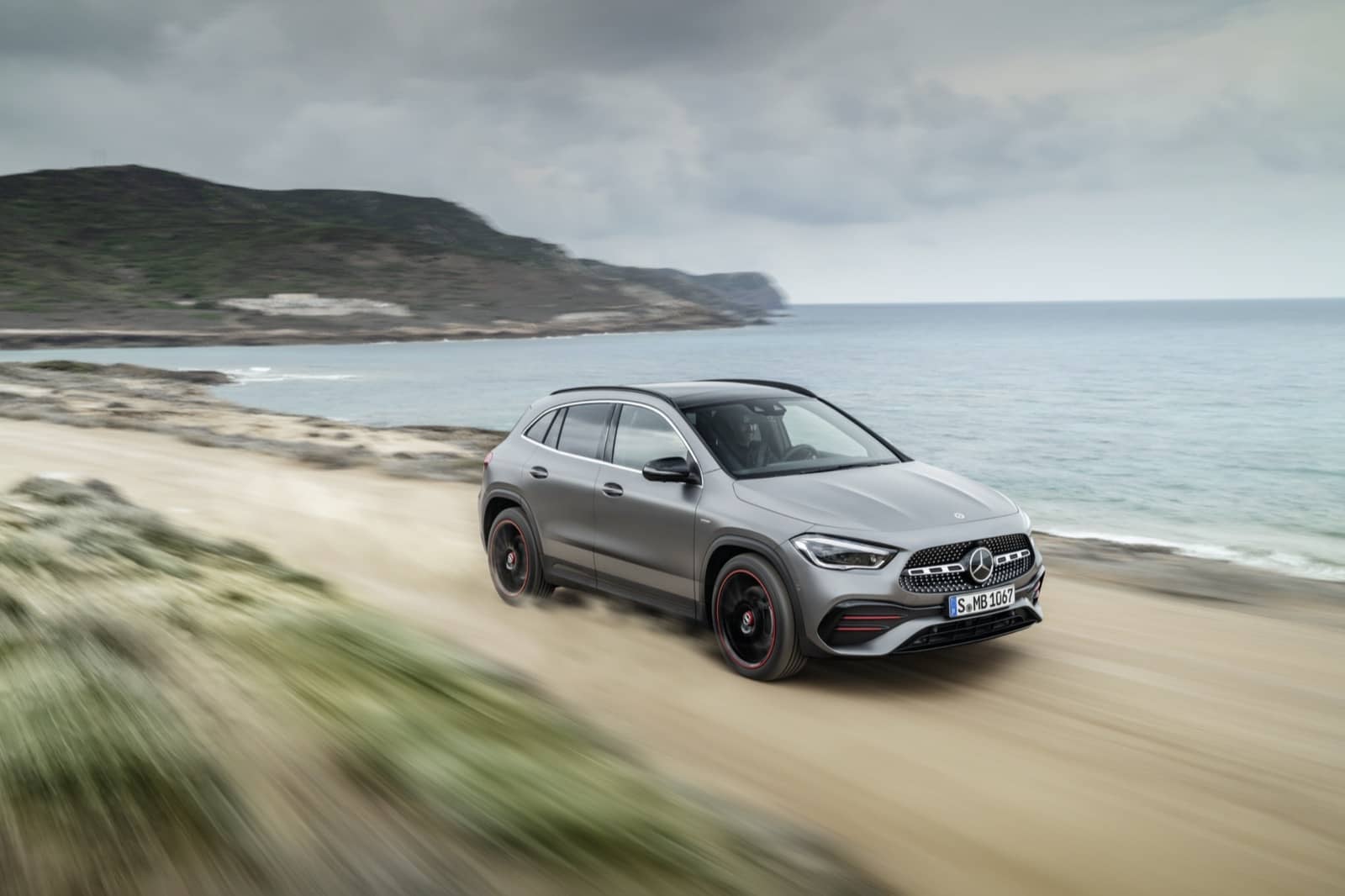 2020-08-Mercedes-Benz-GLA-2020-10.jpg