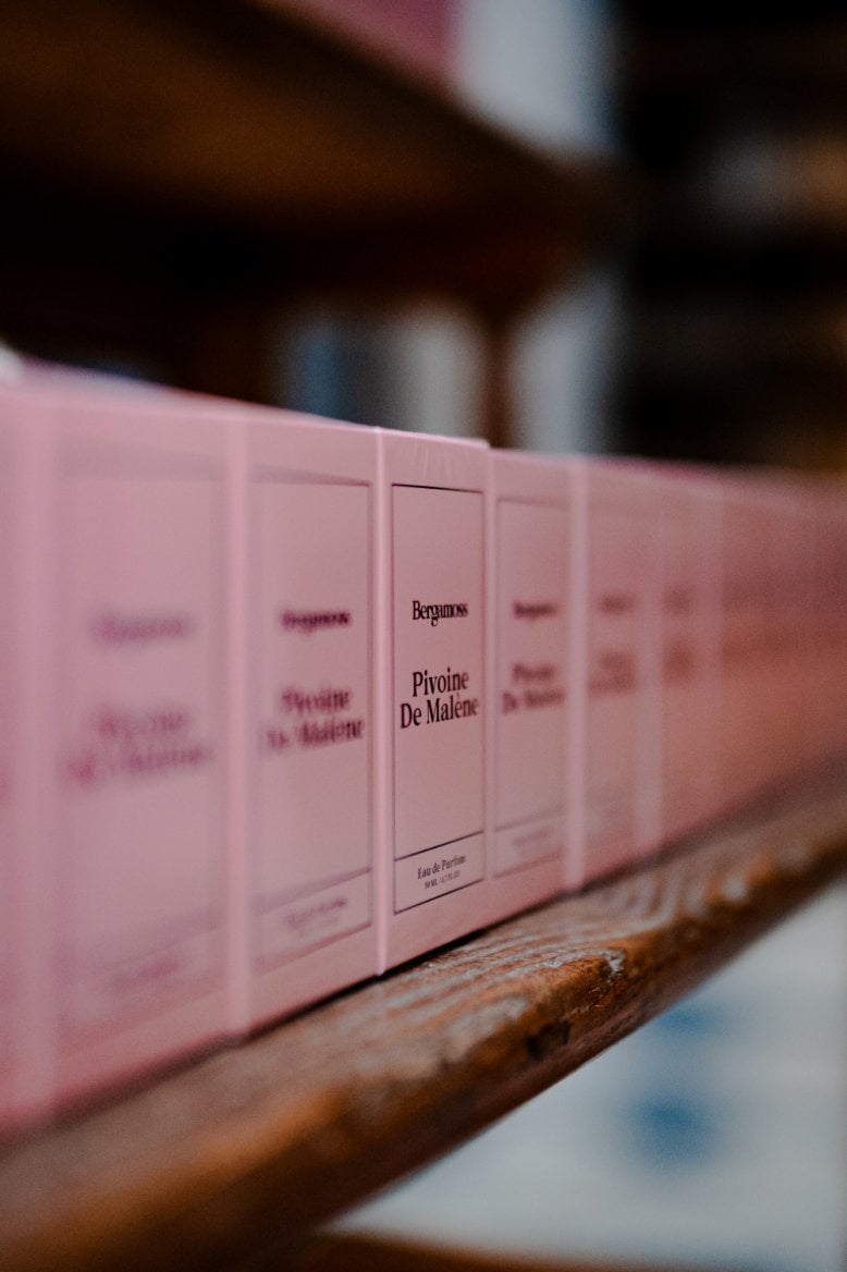 Parfém Pivoine de Malène od Bergamoss v krabičkách