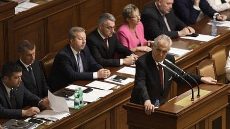 Náhledový obrázek - Zeman podpořil vládu. Měla by se zaměřit na infrastrukturu, energetiku a památky