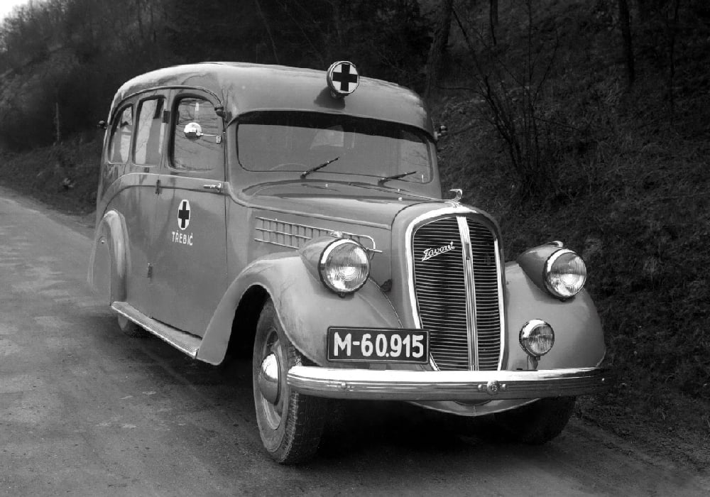 Na základě první generace Favoritu vzniklo malé množství velmi úhledných ambulancí