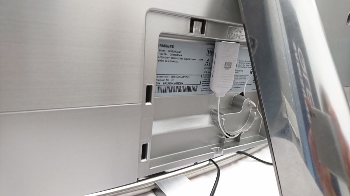 Samsung QLED - One Connect