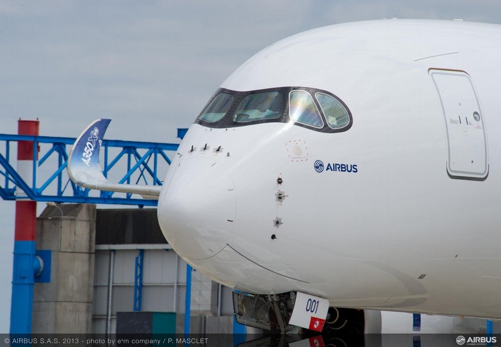 2019-04-vc3bdvoj-airbusu-a350-2.jpg