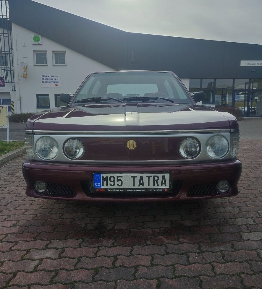 Tatra 613