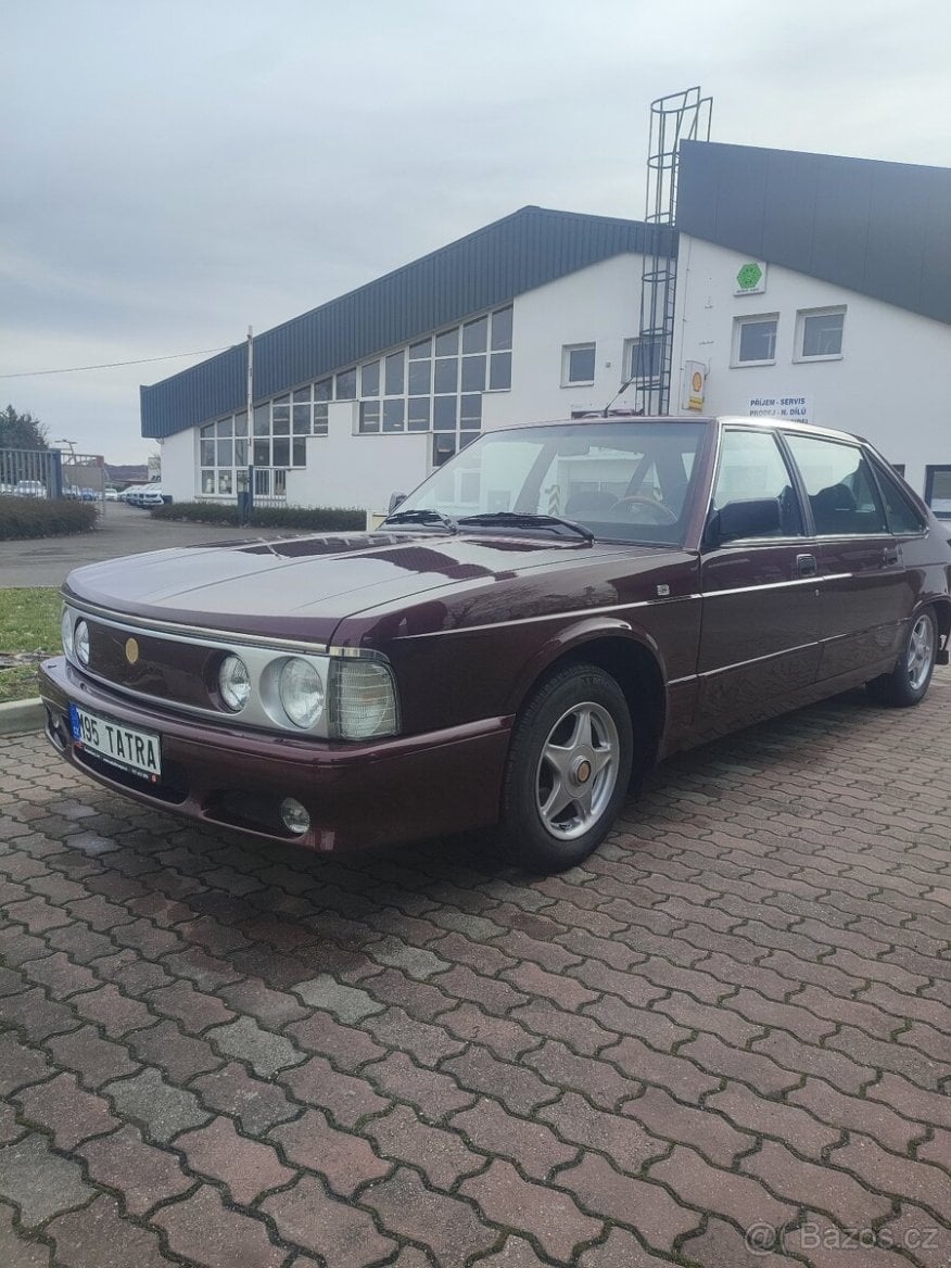 Tatra 613