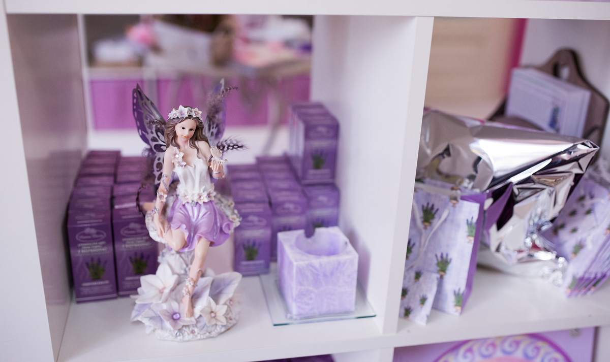 V Pardubicích vznikají léčivé i obchodu prospívající vůně