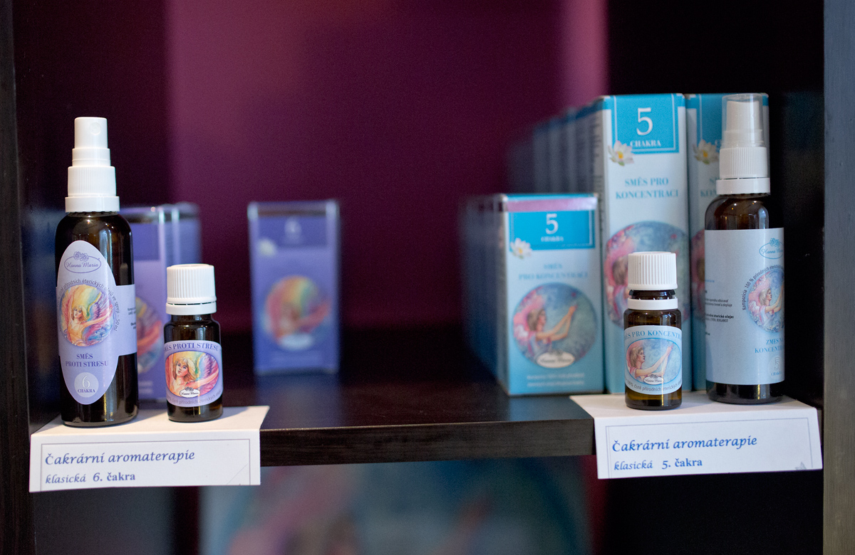 V Pardubicích vznikají léčivé i obchodu prospívající vůně