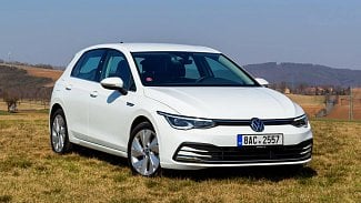 Náhledový obrázek - Test Volkswagen Golf 1.5 eTSI: Nový z každého úhlu, ale vlastně stále stejný