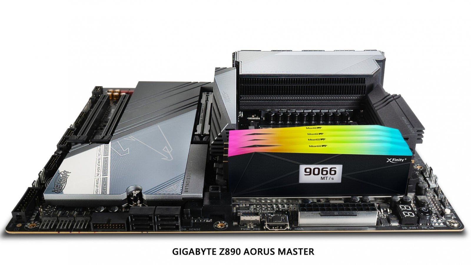 Moduly V-Color XFinity+ na desce Gigabyte Z890 Aorus Master