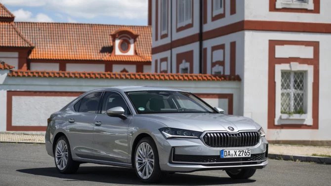 Test Škoda Superb 1.5 TSI m-HEV: Skvělé auto, ale chtějte ho s dieselem