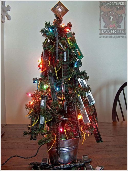 Tenhle stromek je skutečná pamětihodnost. Pokud tedy nepočítáme špičkový procesor.