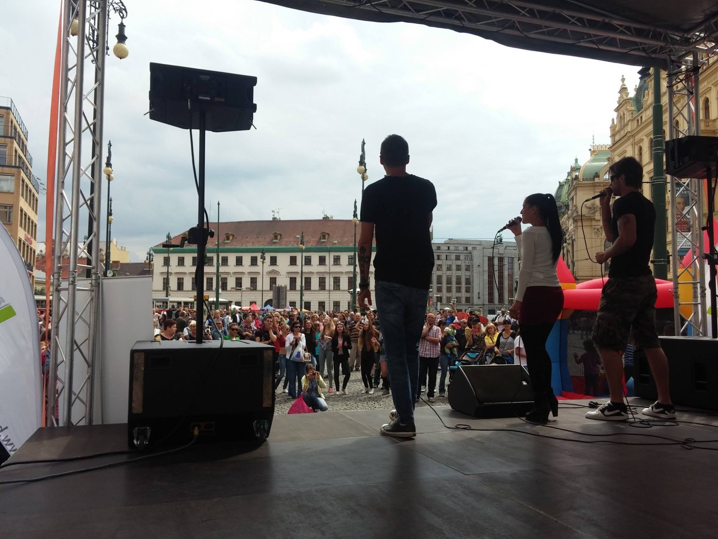 Roadshow televize Harmonie po pražských obchodních centrech