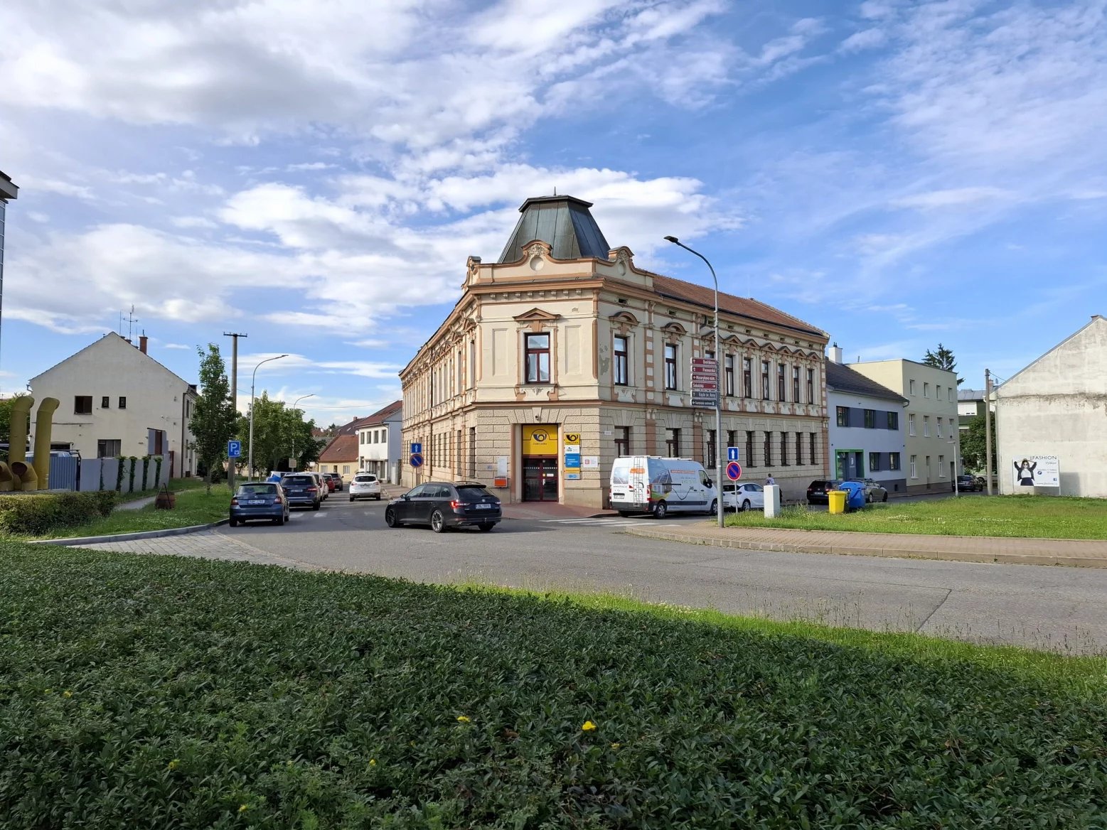 Hlavní 50Mpx fotoaparát