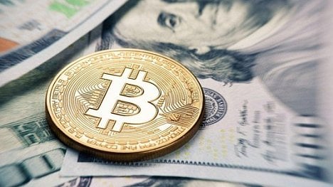 Náhledový obrázek - Další hranice padla. Hodnota bitcoinu krátce překonala 11 tisíc dolarů