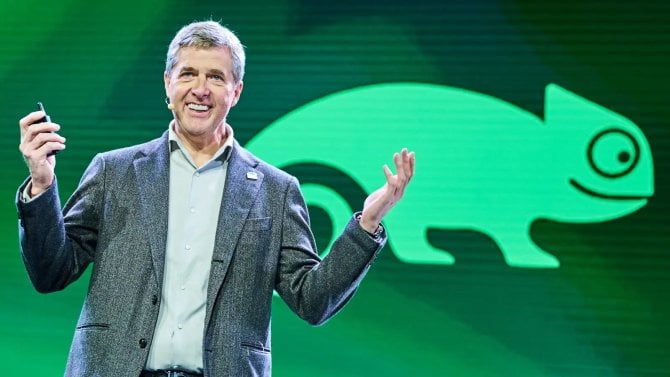 Čeští zaměstnanci přední linuxové společnosti založili odbory. O třídní boj jim prý nejde