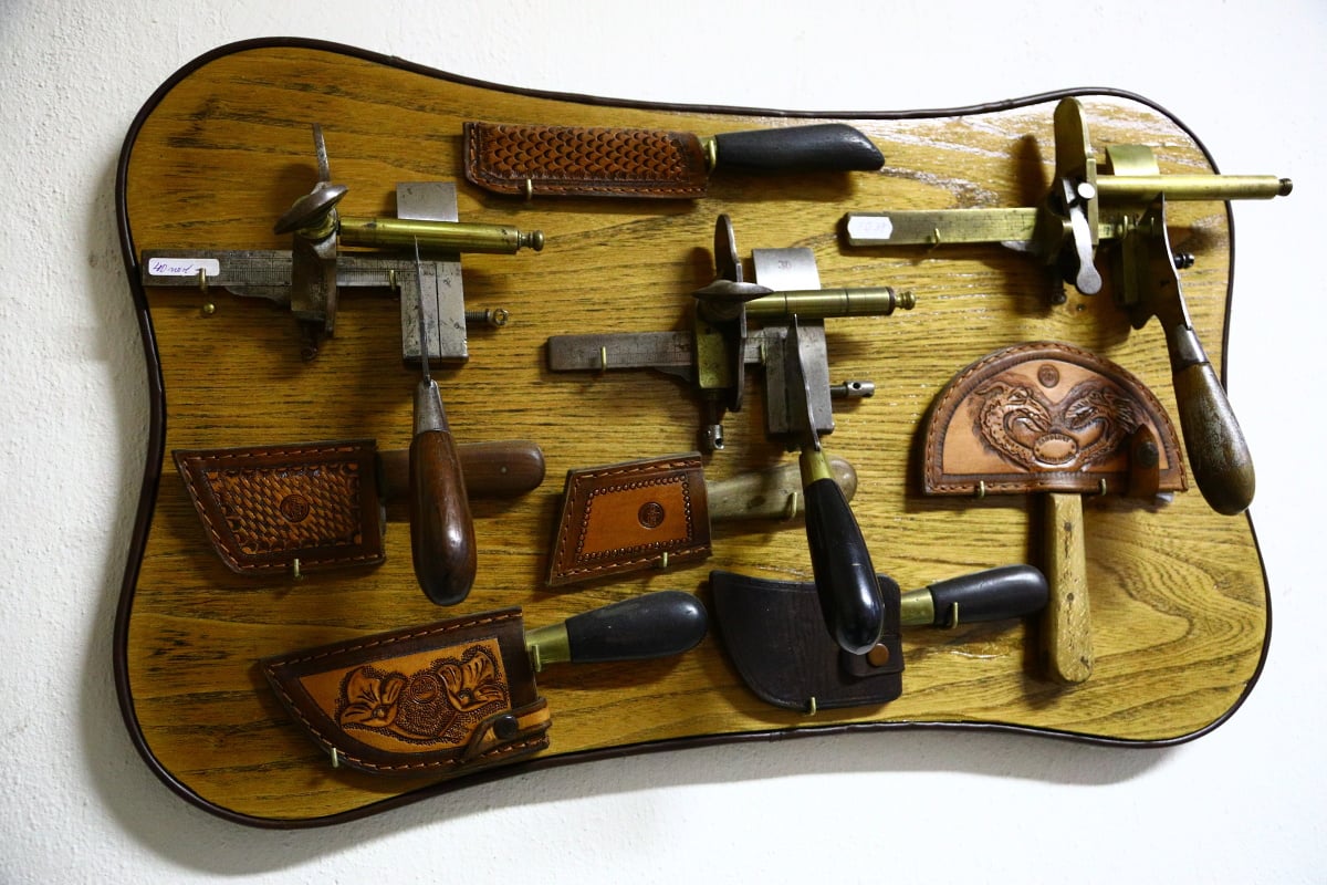 Ateliér pro práci s kůží Haki a jeho zakladatel Jan Hnátek