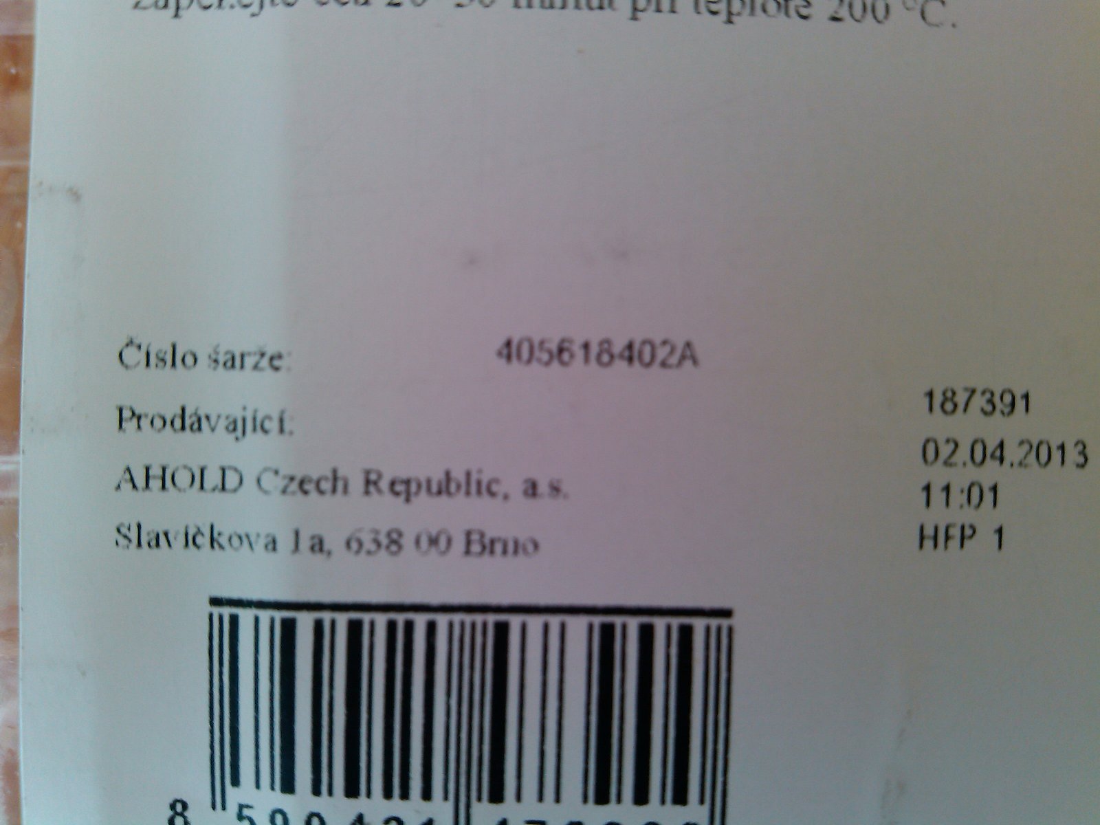 Výrobek z mletého masa MIX, polotovar. 99,8 % masa, 0,48 kg za 69,90 Kč, 145,60 Kč/kg. Polsko, prodávající Ahold. Přídavek: antioxidant.
