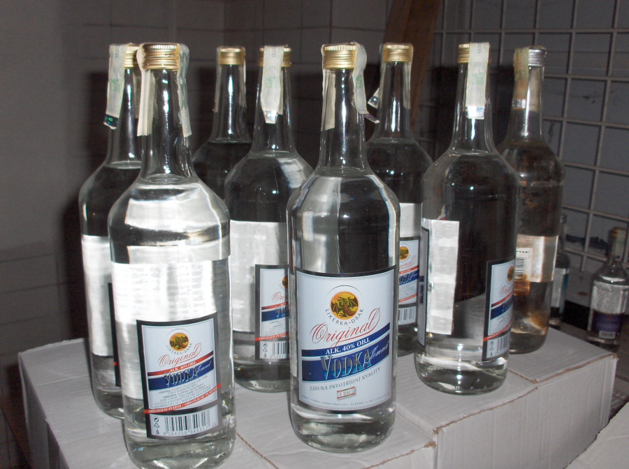 Podezřelý alkohol v Karlových Varech