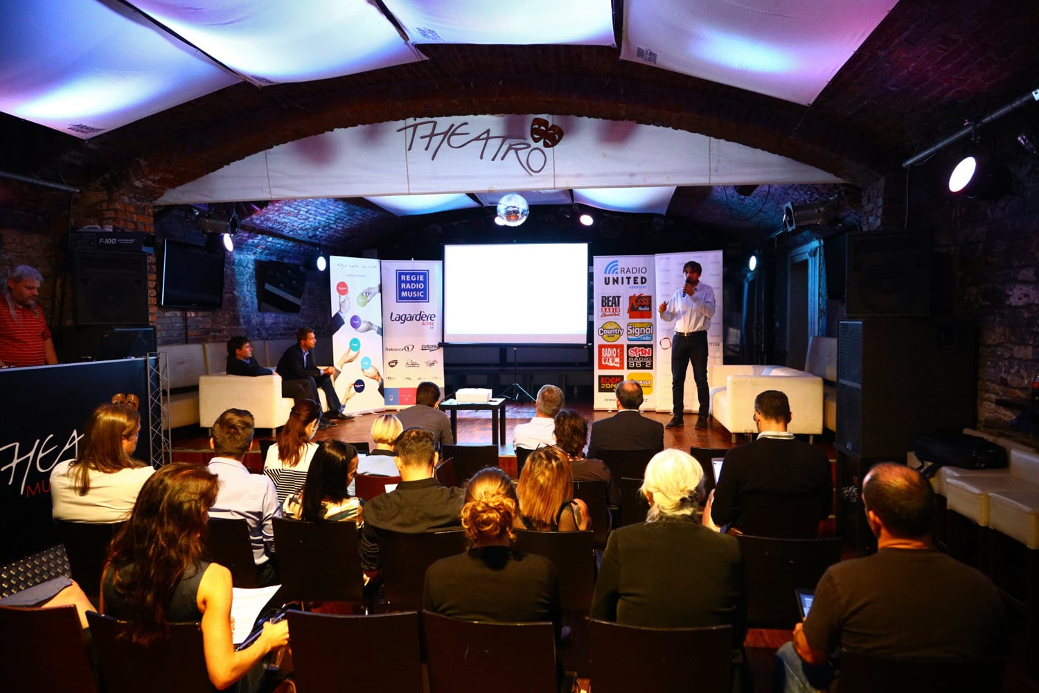 Radio Projekt - 1. pololetí 2017