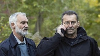 Ivan Trojan a Ondřej Vetchý v seriálu Docent III