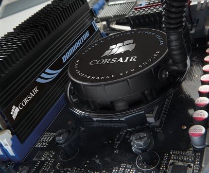 Vše-v-jednom vodní chlazení Corsair H70