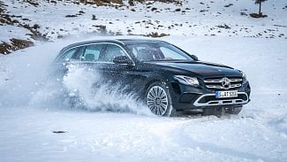 Náhledový obrázek - Mercedes-Benz třídy E All-Terrain je „esko“ pro špatné cesty [první jízdní dojmy]