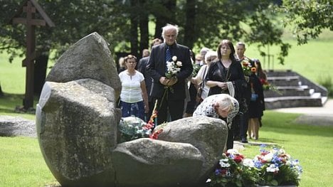 Náhledový obrázek - Čeští Romové mají dostat odškodnění za holokaust