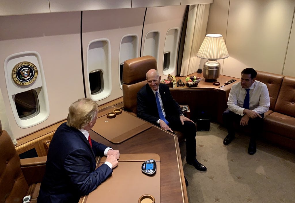 Interiér předchozího letadla Air Force One (VC-25A)