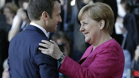 Náhledový obrázek - Macron s Merkelovou chtějí úzce spolupracovat